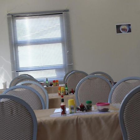 Tsumeb Guesthouse Kamho Экстерьер фото