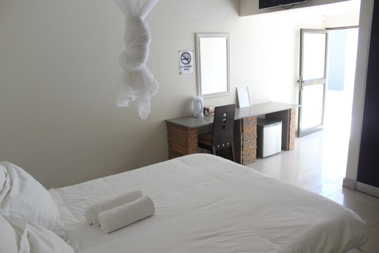 Tsumeb Guesthouse Kamho Экстерьер фото